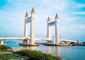 D'luna Homestay Terengganu iv (Seaview)